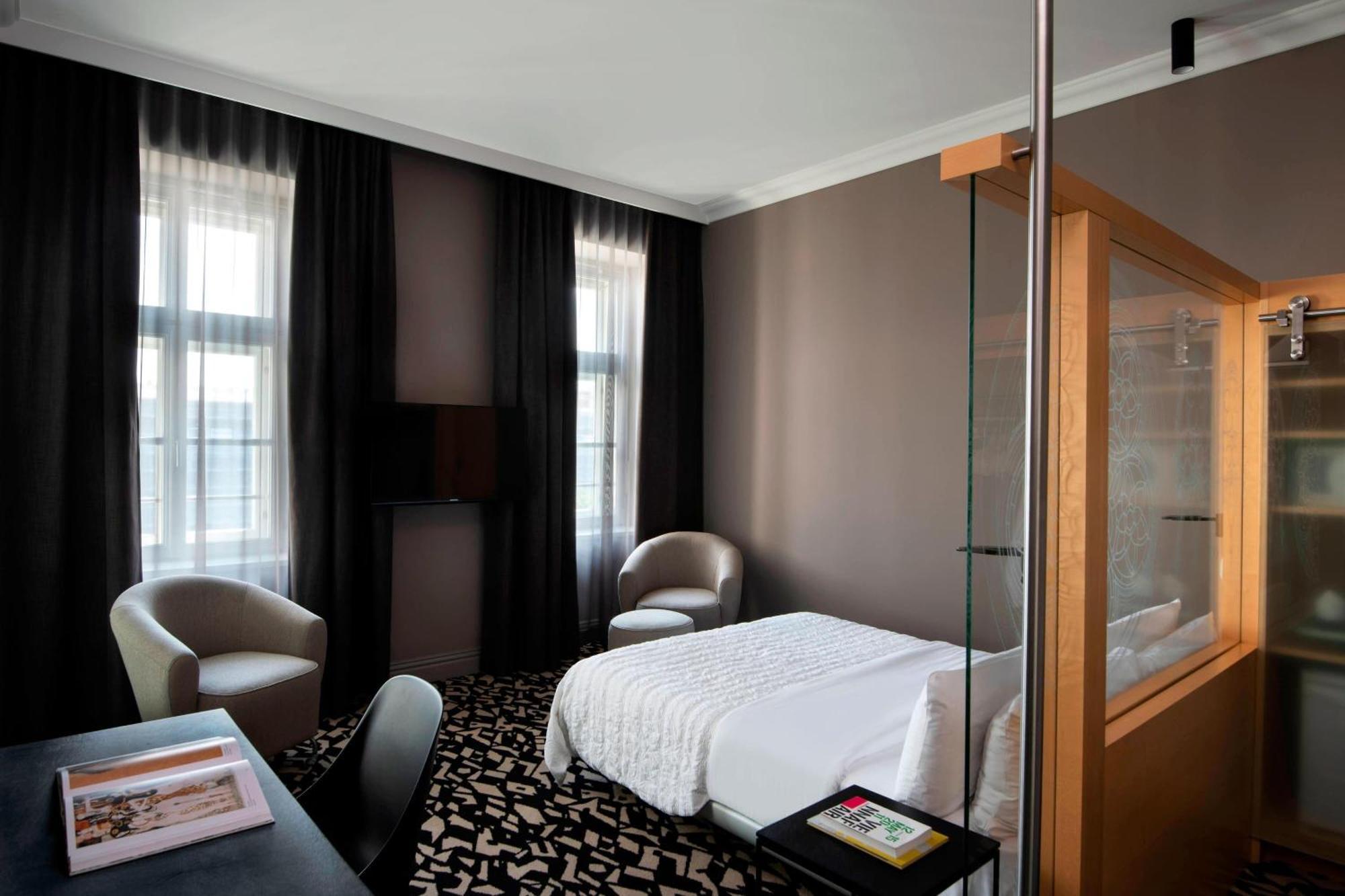 Le Meridien