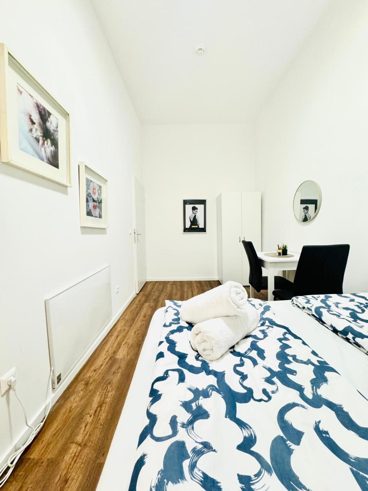 Affordable 5 Bedroom Apartment, Near Atzgersdorf Park * Vienna