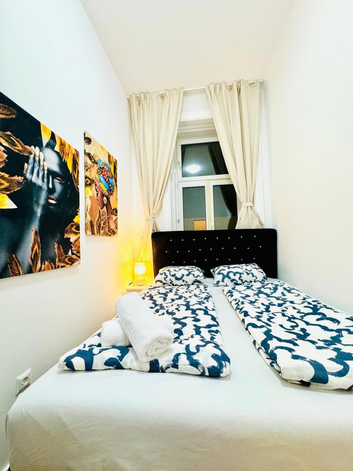 Apartment Affordable 5 Bedroom Apartment, Near Atzgersdorf Park