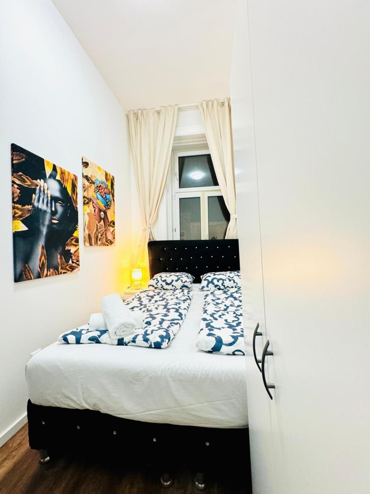 Apartment Affordable 5 Bedroom Apartment, Near Atzgersdorf Park Vienna