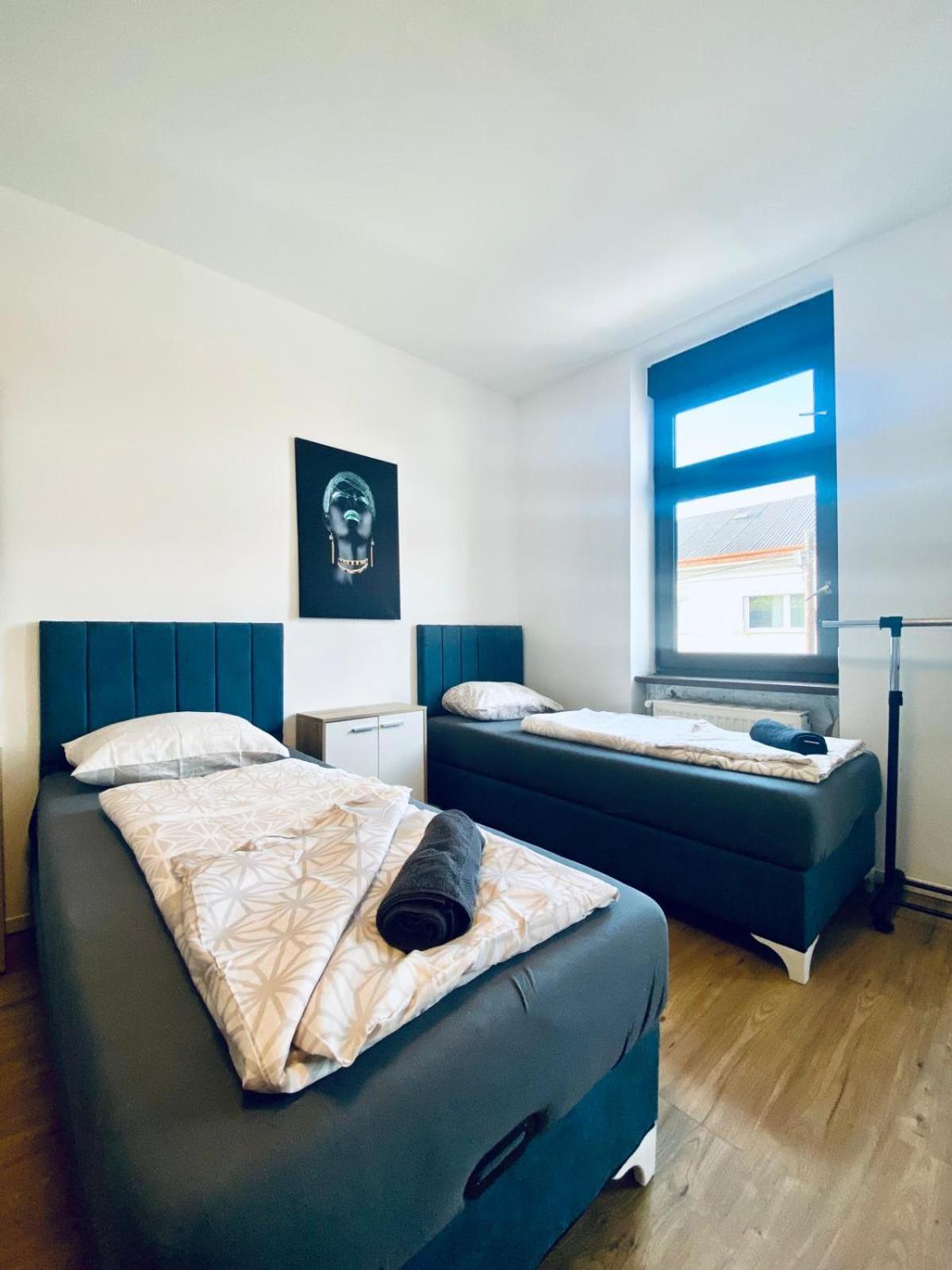 Spacious 4br Up To 15 Guests 15 Min To Danube *