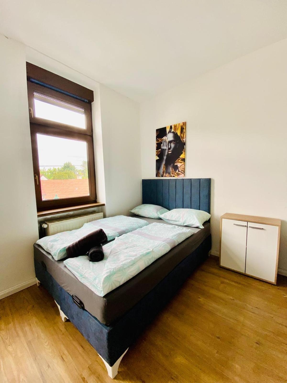 Spacious 4br Up To 15 Guests 15 Min To Danube *