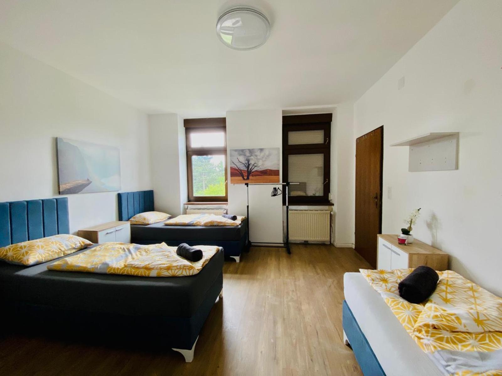 Spacious 4br Up To 15 Guests 15 Min To Danube Apartment *