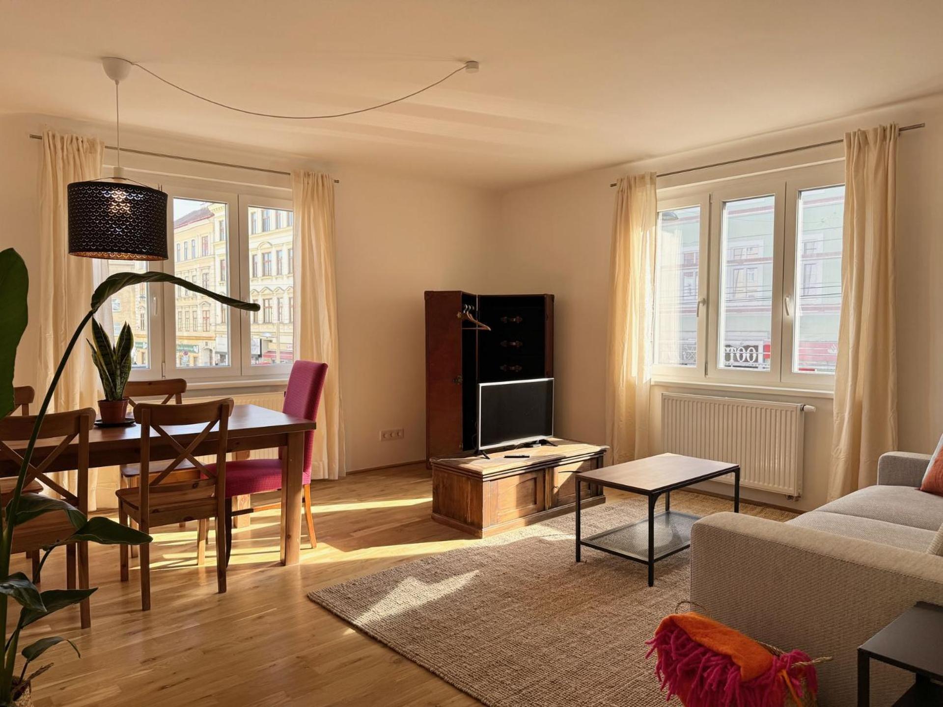 Sonnige Beim Yppenplatz Apartment *