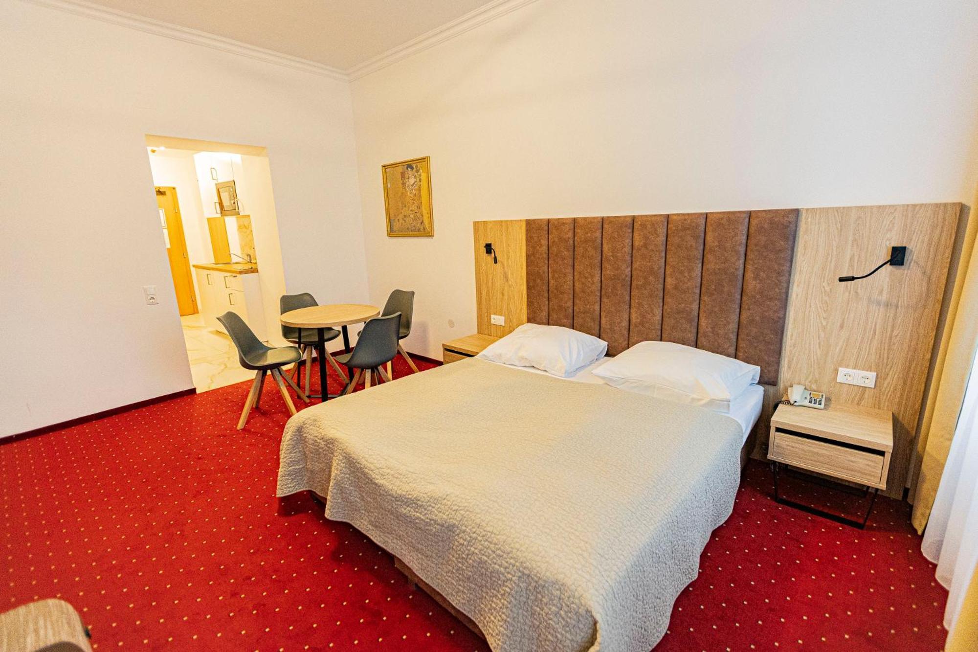 Klimt Hotel 3*