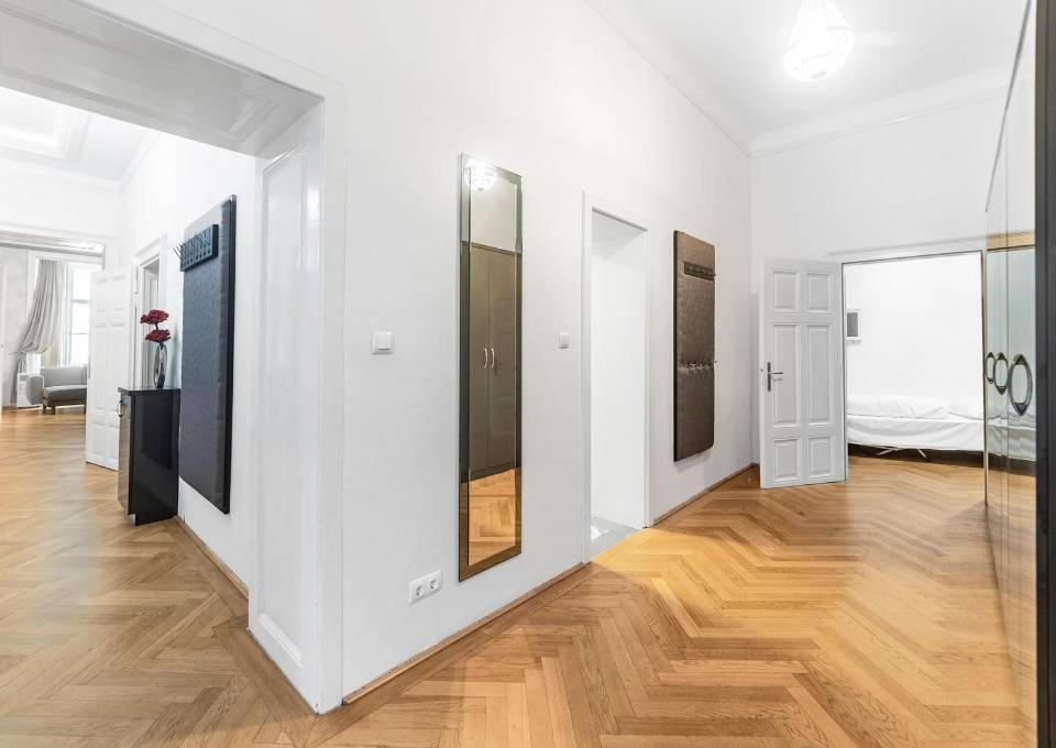 Carlton Apartamento *