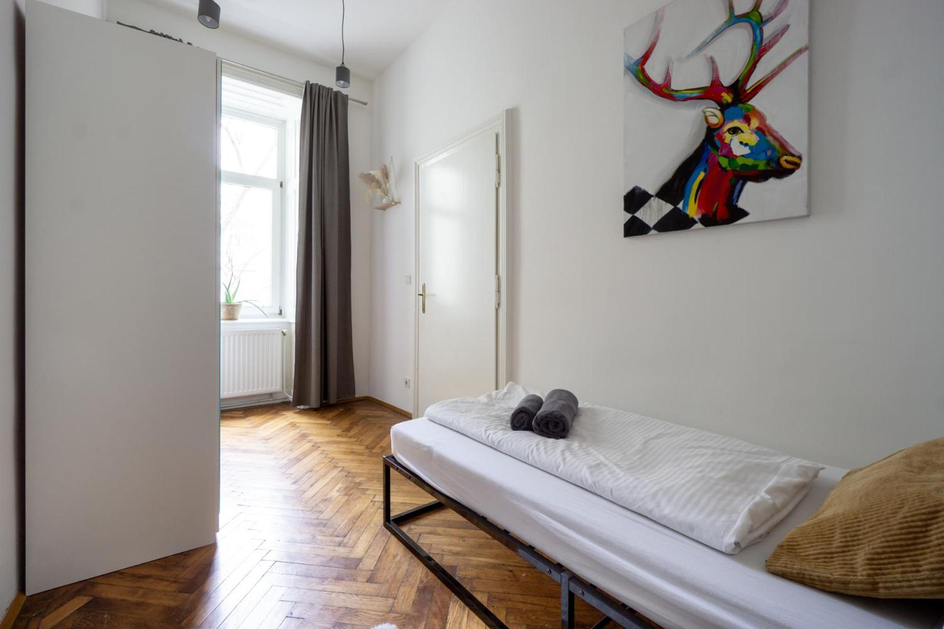 Apartment In Viennese Old Building