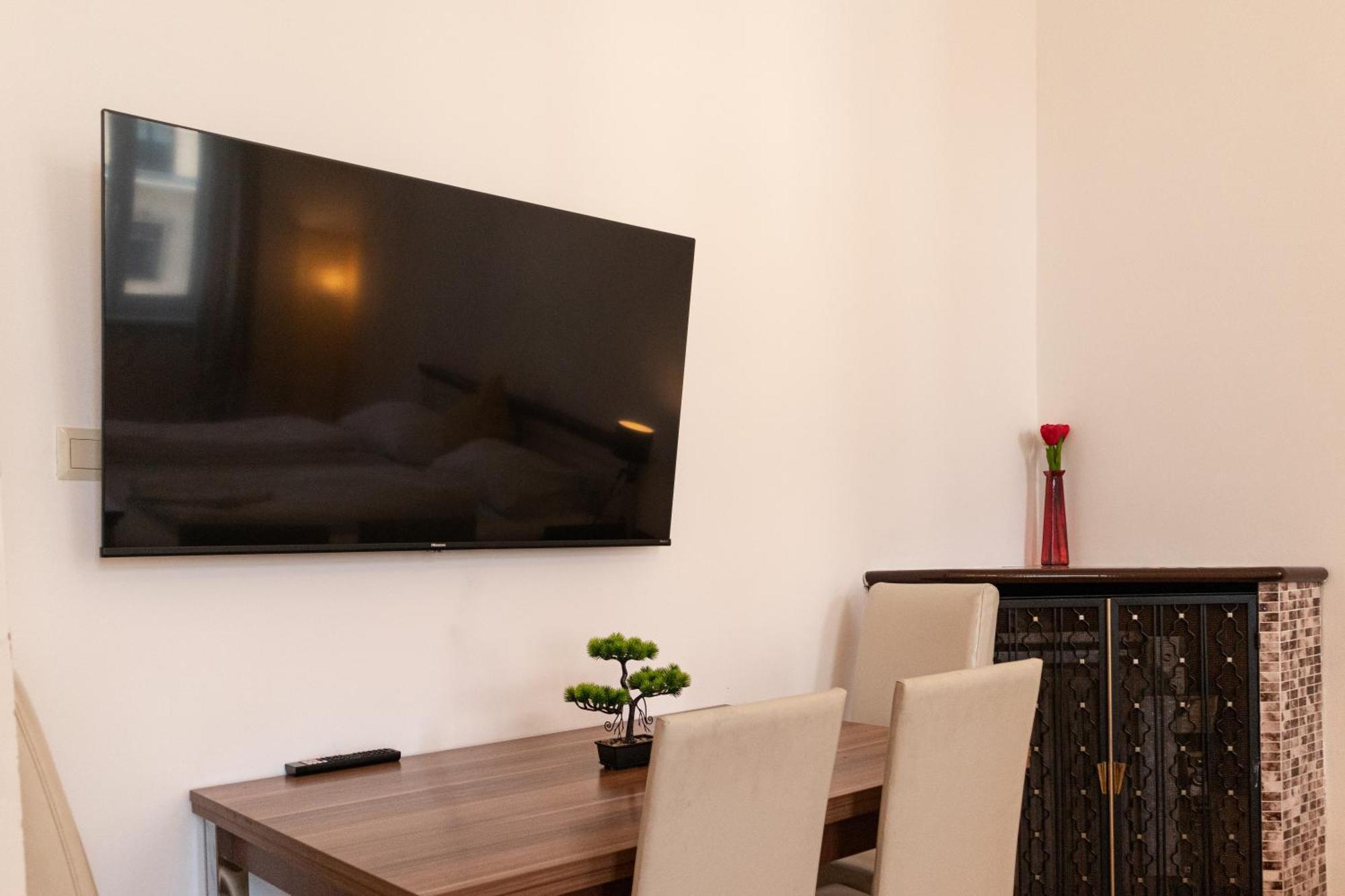 Apartment Cheerful 2br - Suitable For Longstays