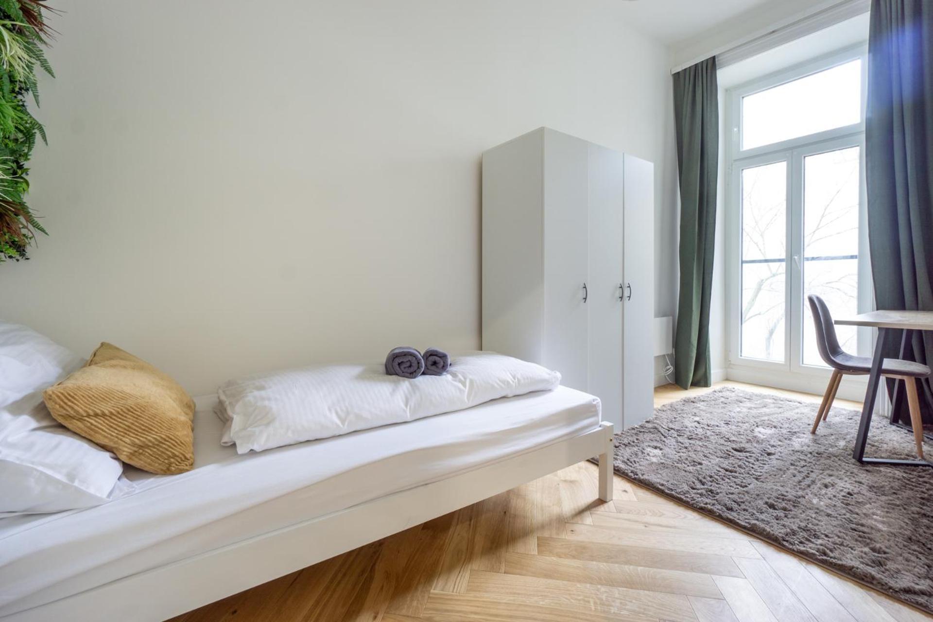 Apartment Elegant Heritage With Modern Comfort *