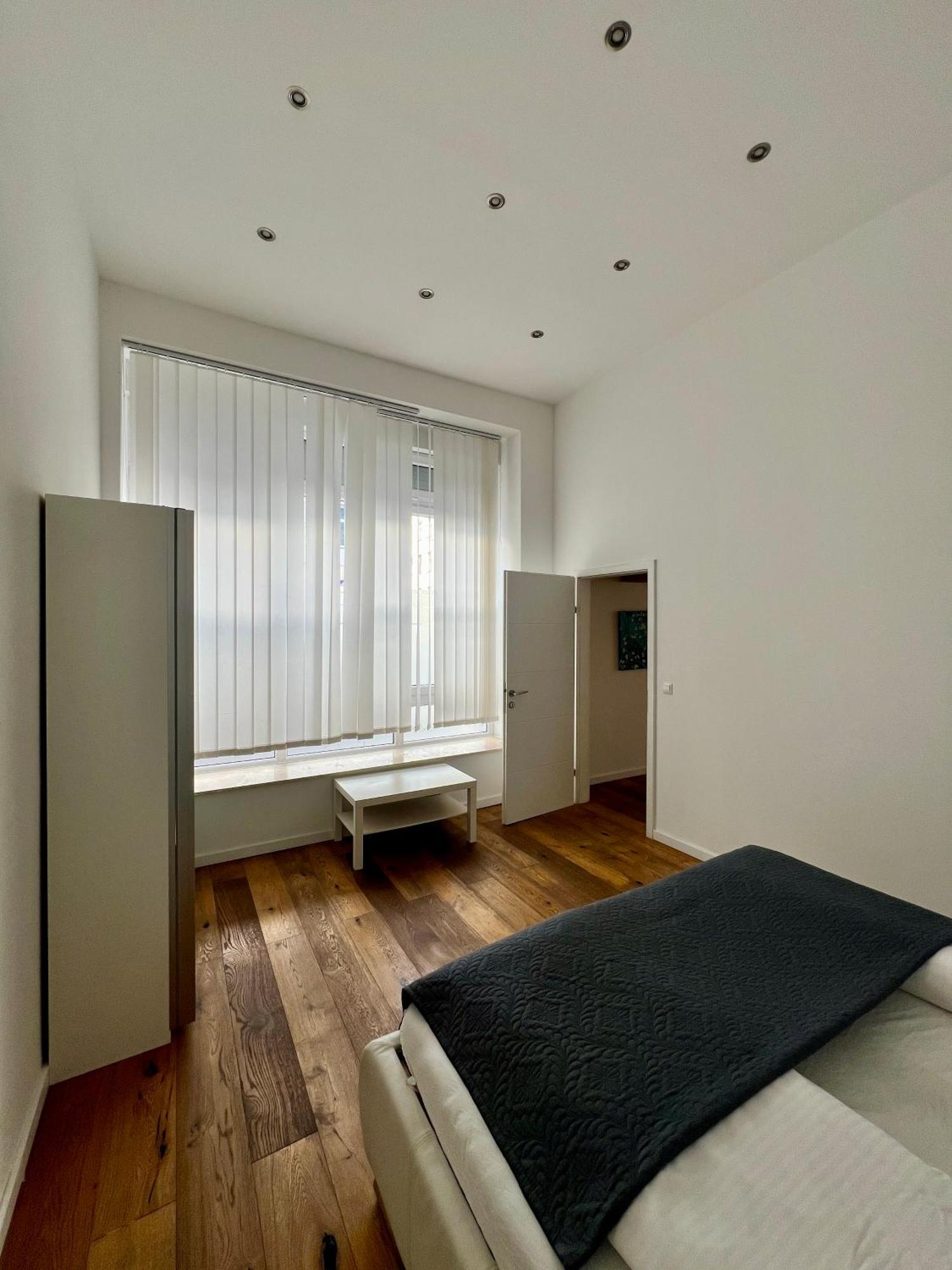 Rema 1080 Vienna