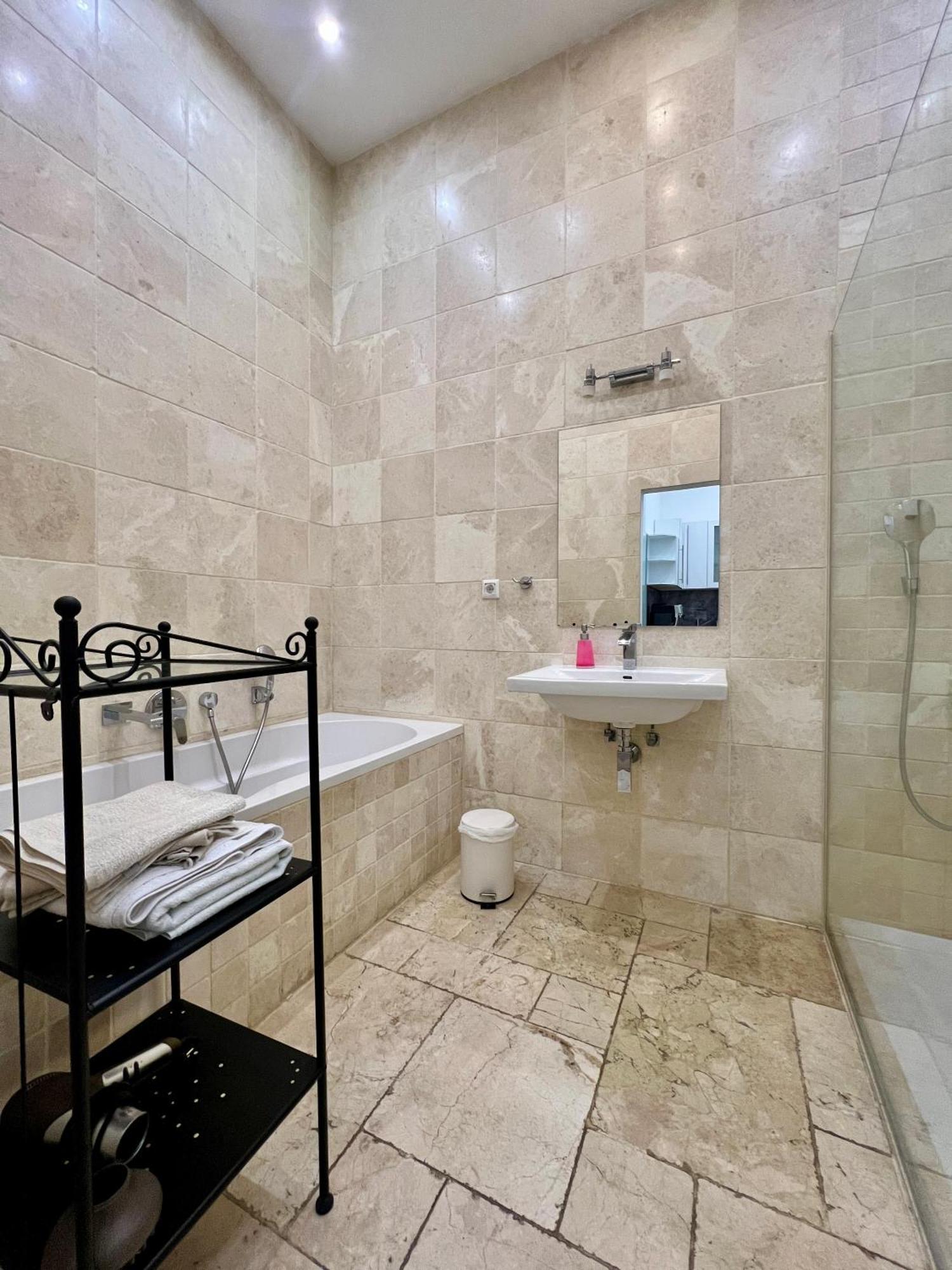 Apartment Rema 1080