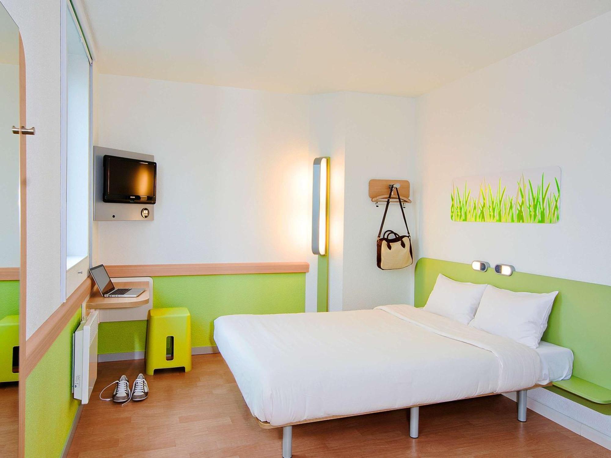 Ibis Budget Sankt Marx 2*