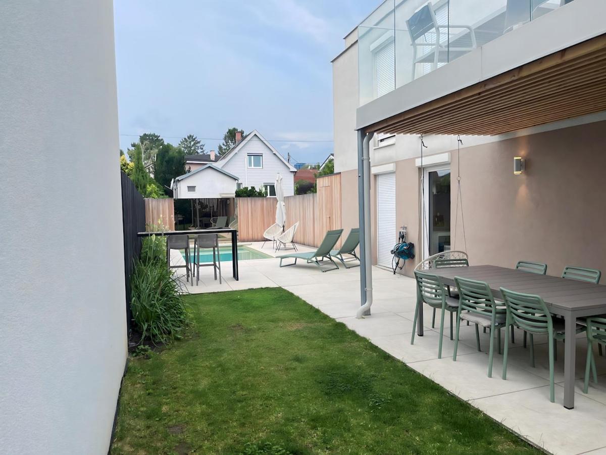 Apartment Mit Privatgarten & Salzwasserpool Vienna
