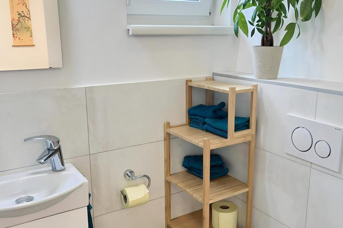 Mit Privatgarten & Salzwasserpool * Vienna