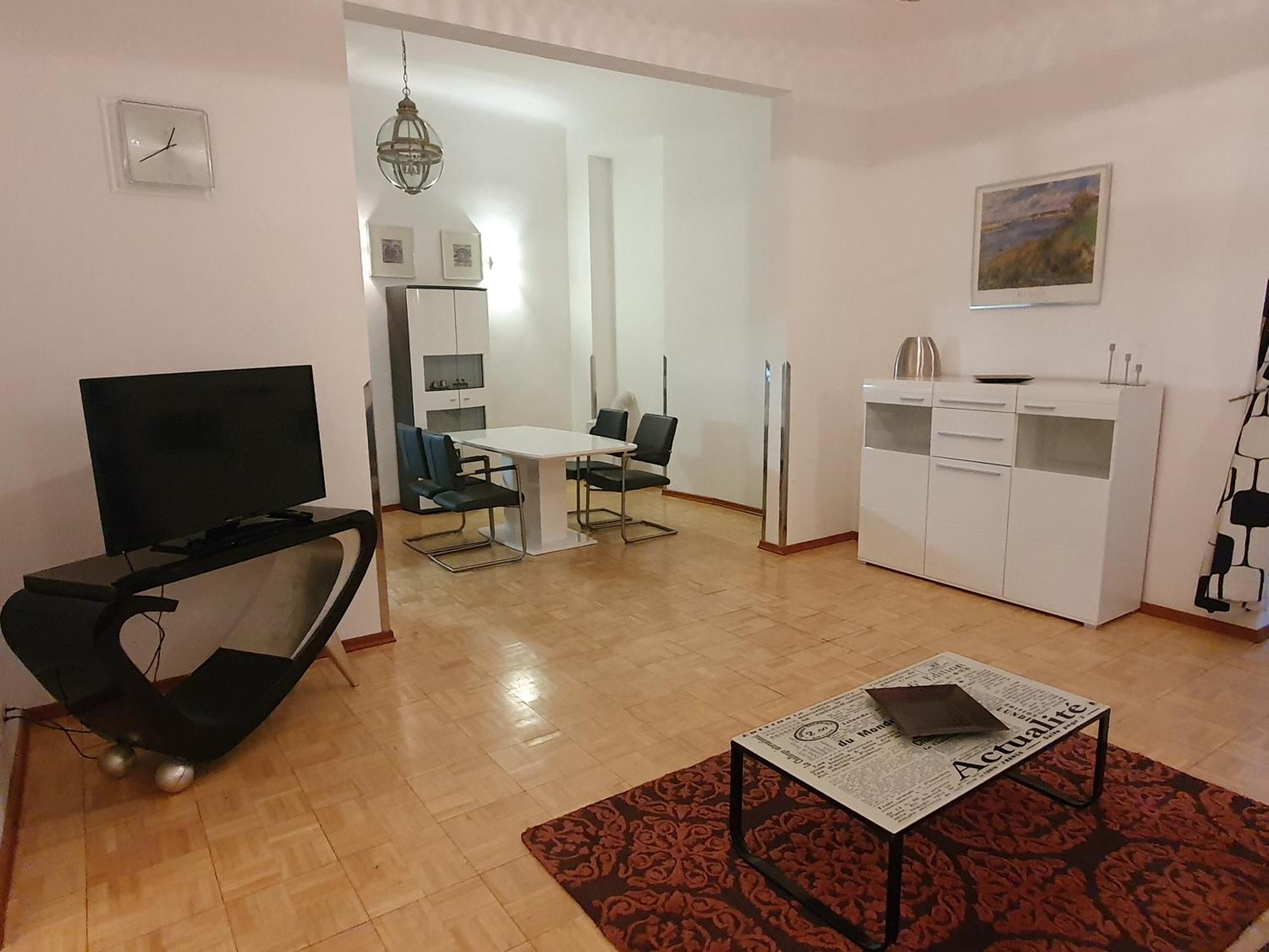 Carlton Apartamento Viena