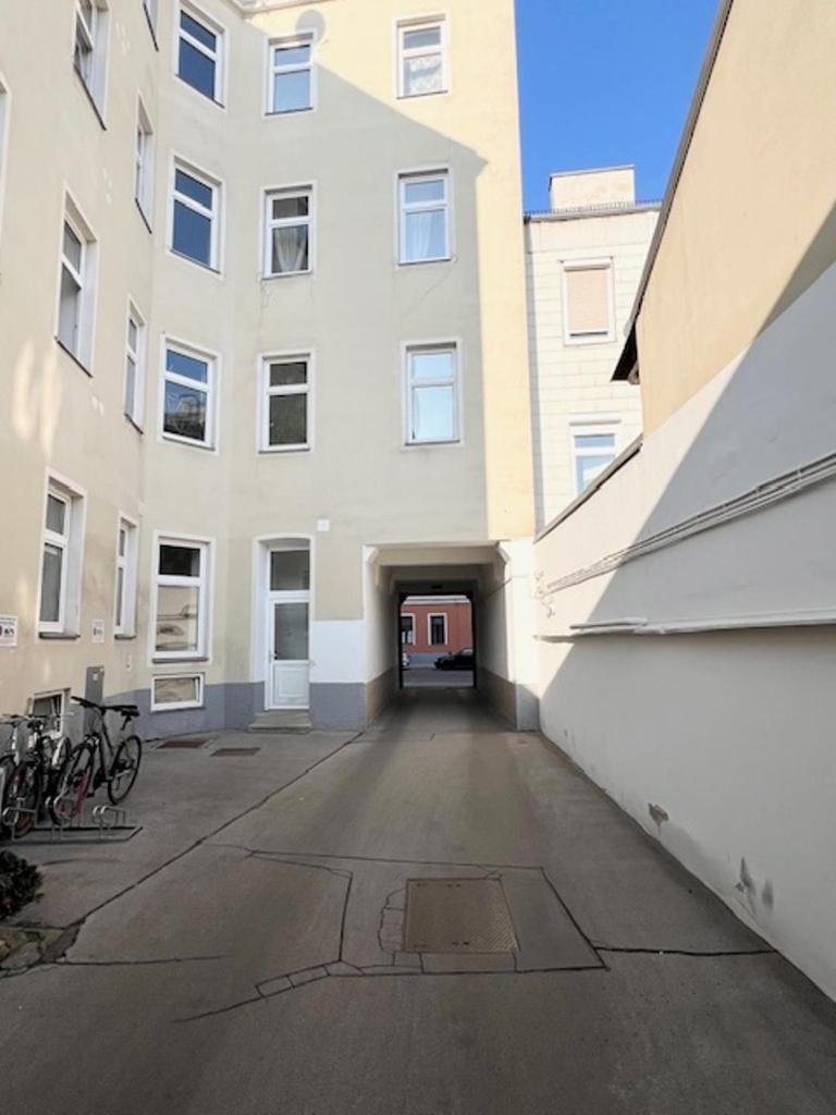 City&more! Hernals Mit 2 Schlafzimmer! Vienna