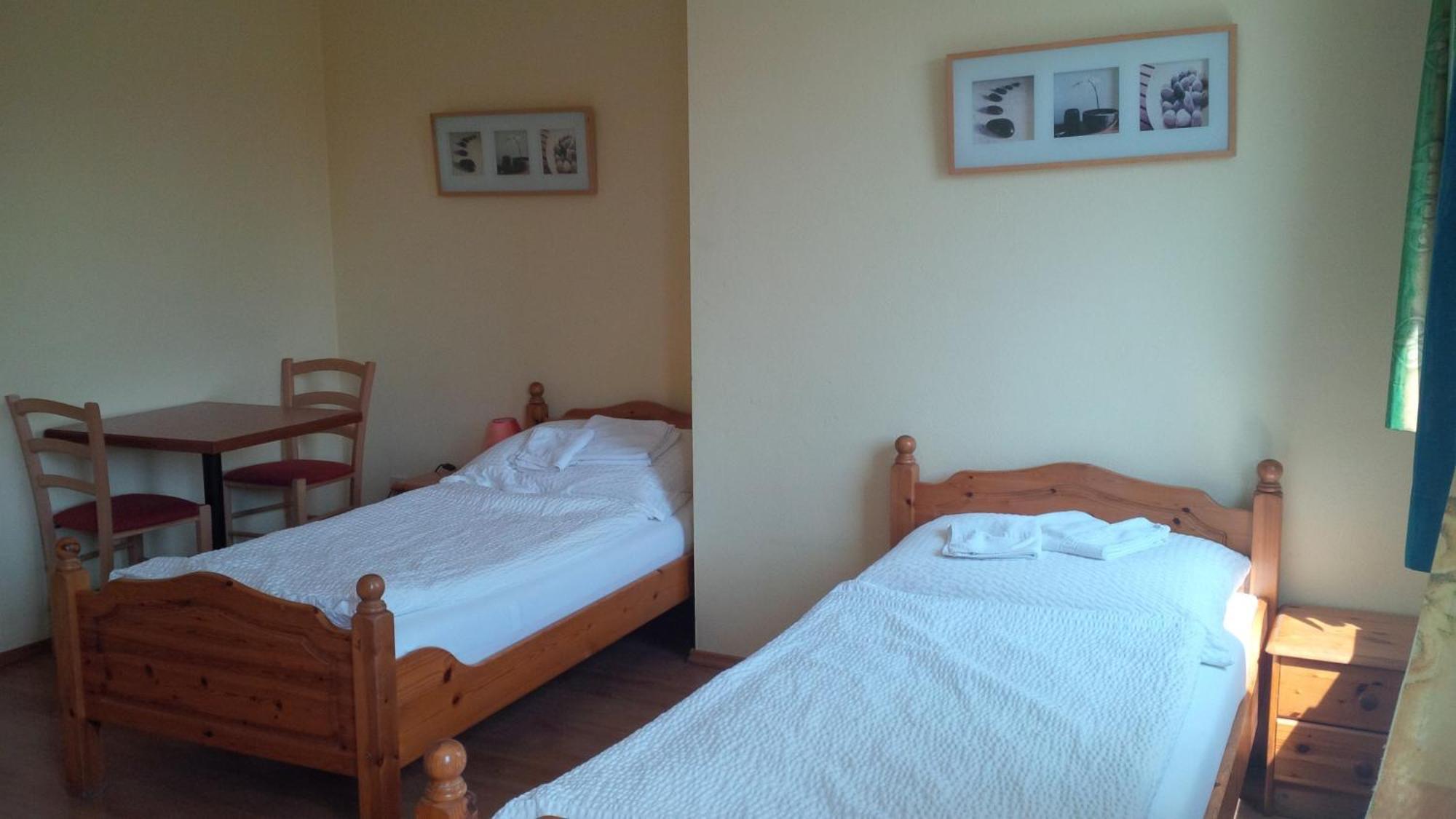 Bed & Breakfast Fruehstueckspension Stefanie *
