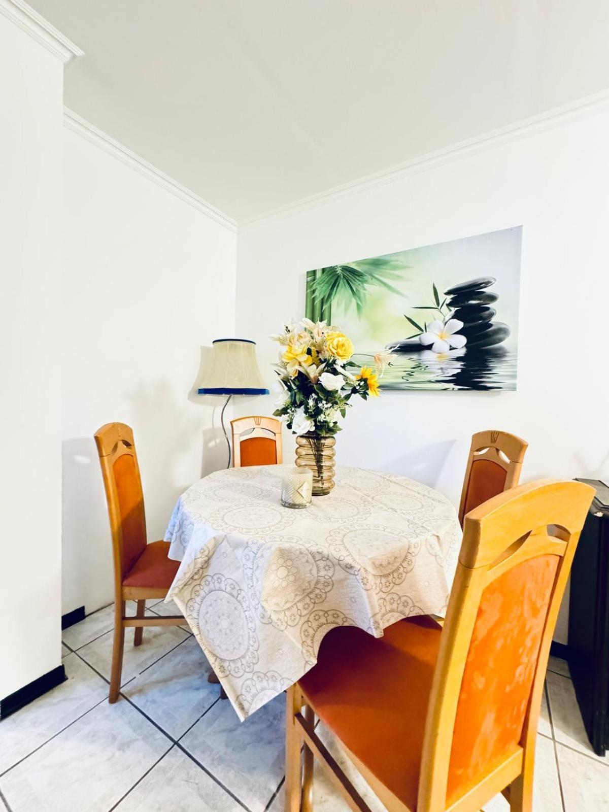 Cozy In A For Groups, 16-mins To Blumengaerten Vienna