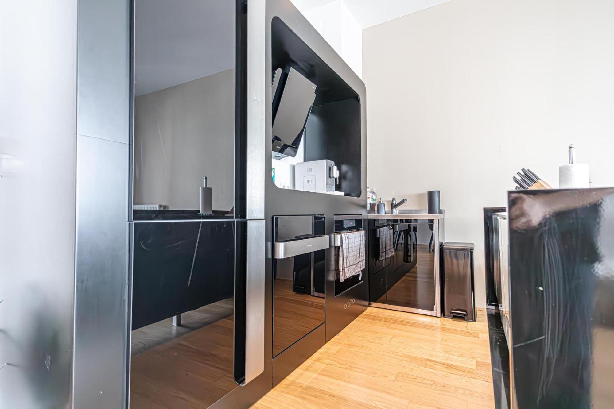 Modern 1br & 1lr In Viennas Downtown * Vienna