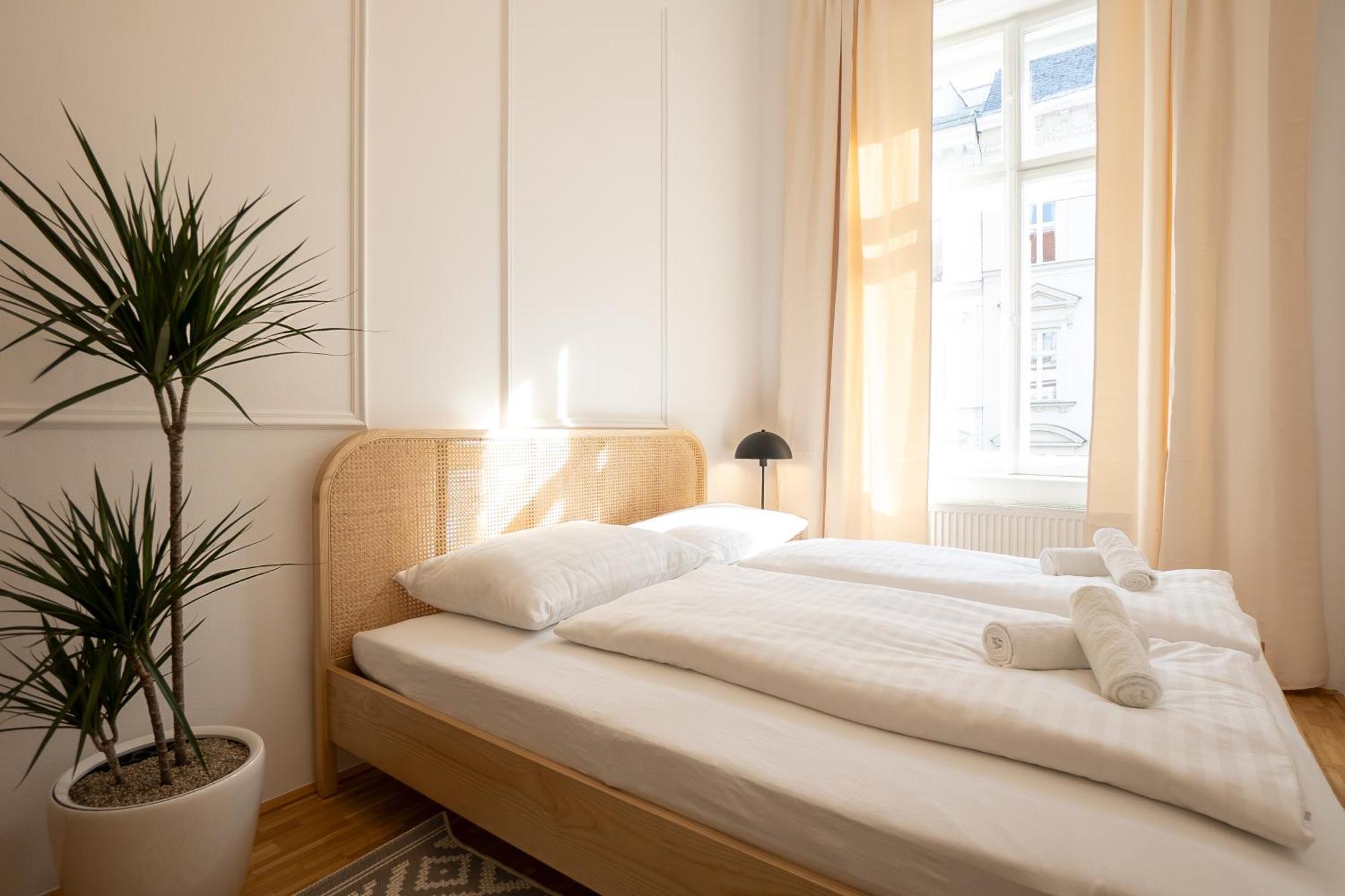 Apartment Vibrant 107 M2 Flat In The Center