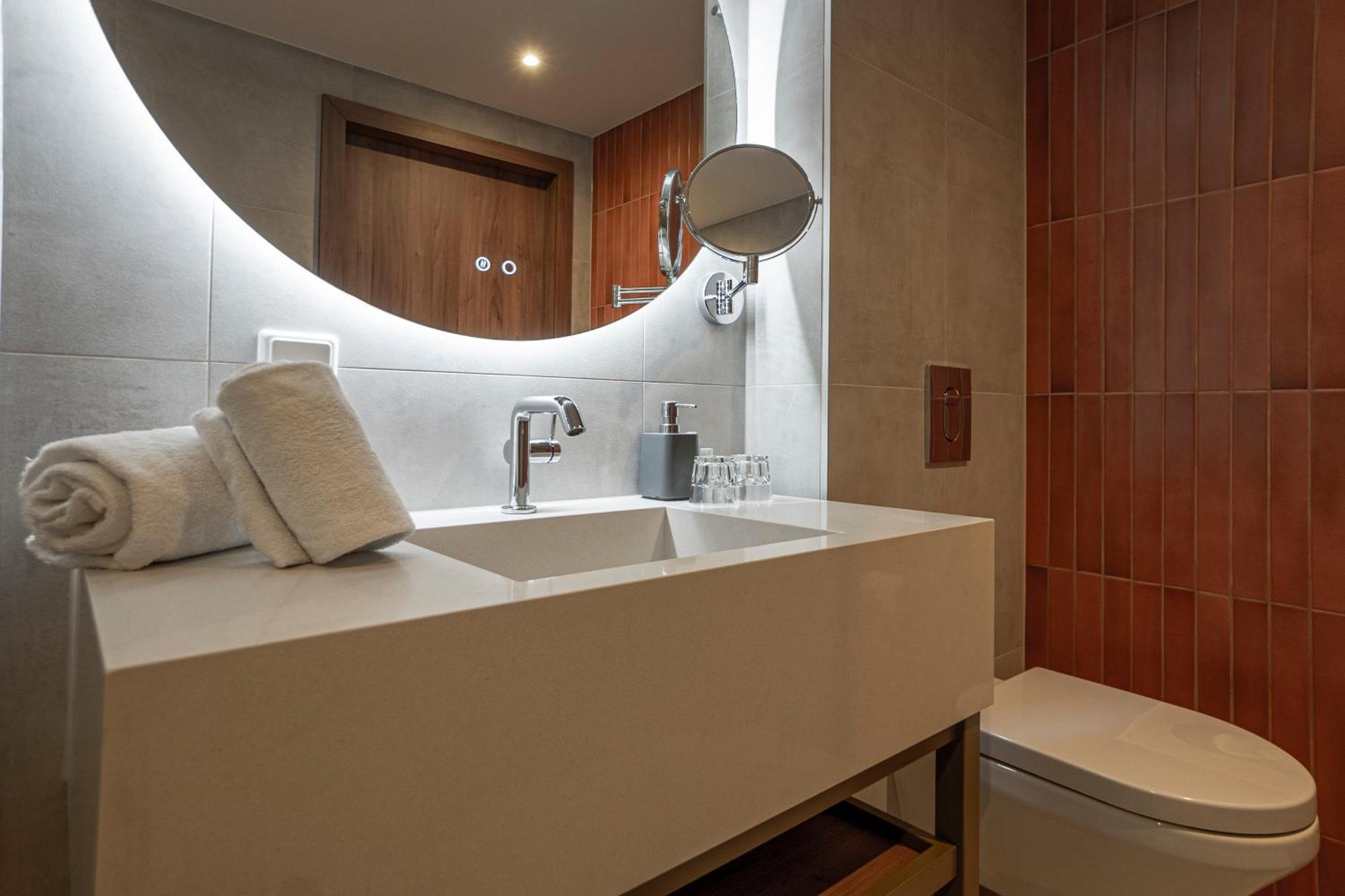 Fortyplusone - Newly Renovated! Wien