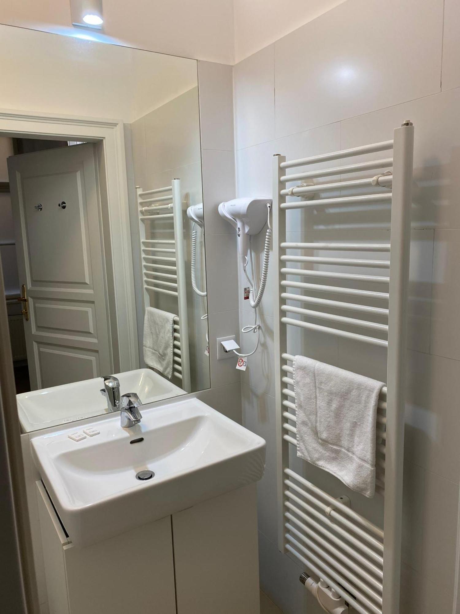 - Volkstheater Apartment Vienna
