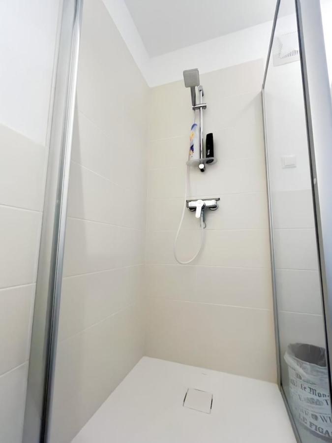 Apartment Mit Privatgarten & Salzwasserpool Vienna