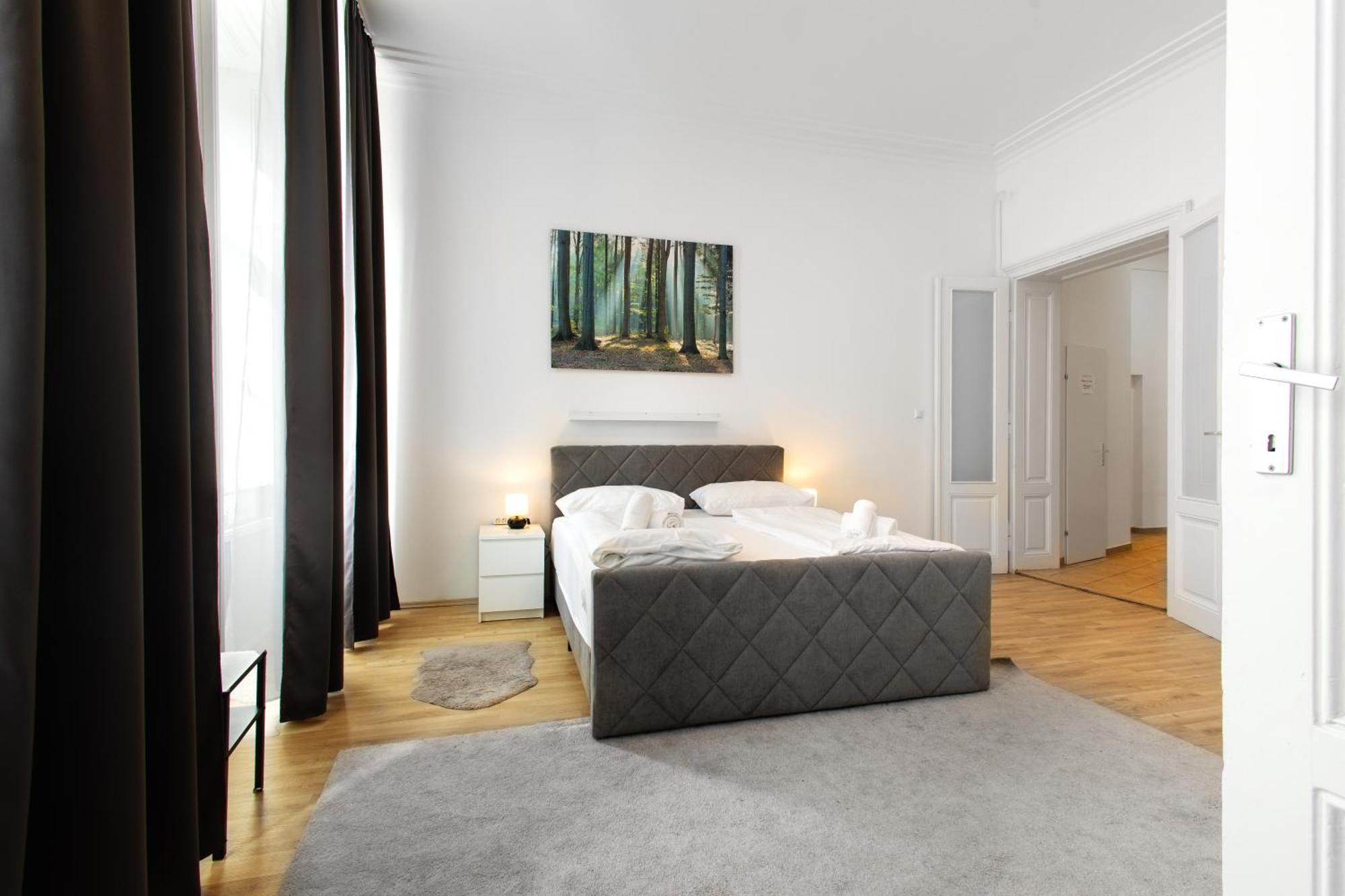 Apartamento 4 *