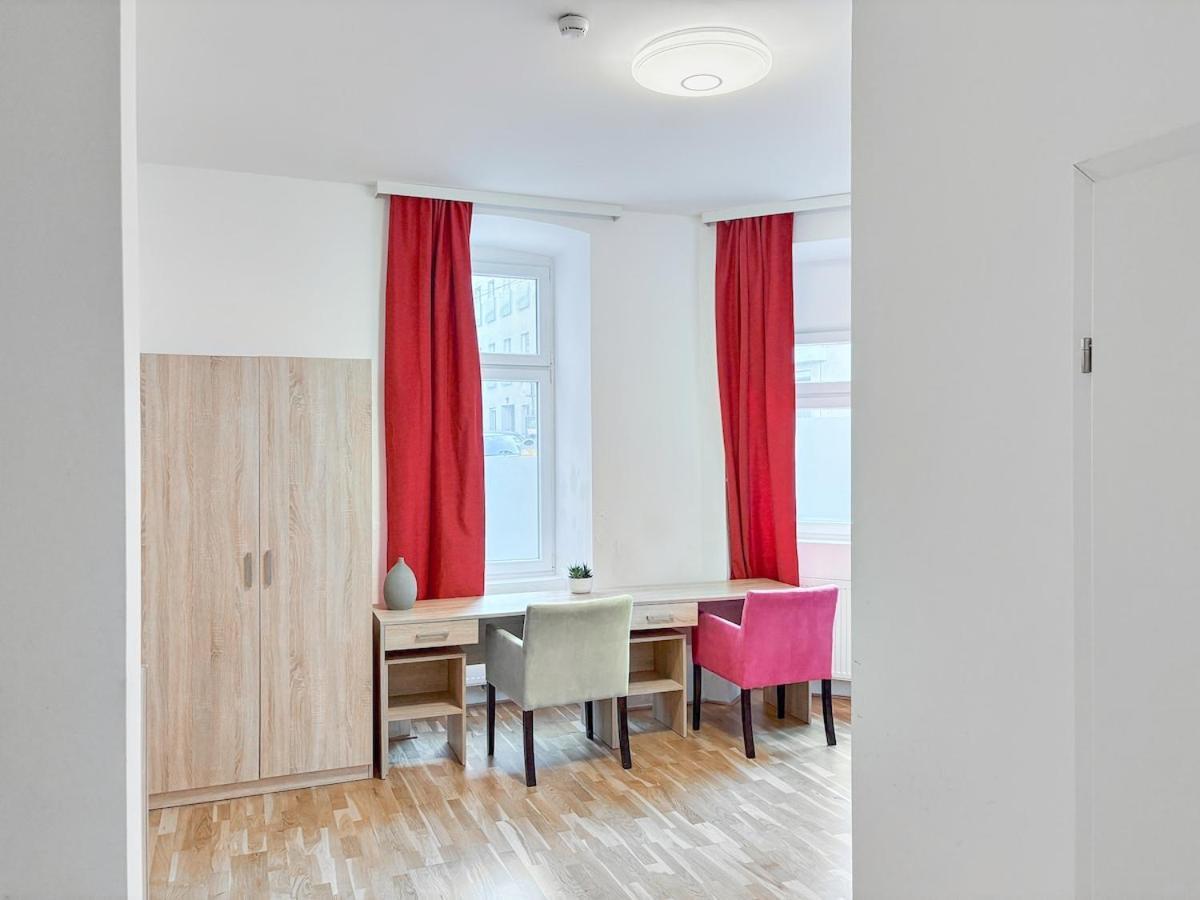 Dependance Rooms I 6 Mins To U6 Alser Strasse I Self Check In Wien