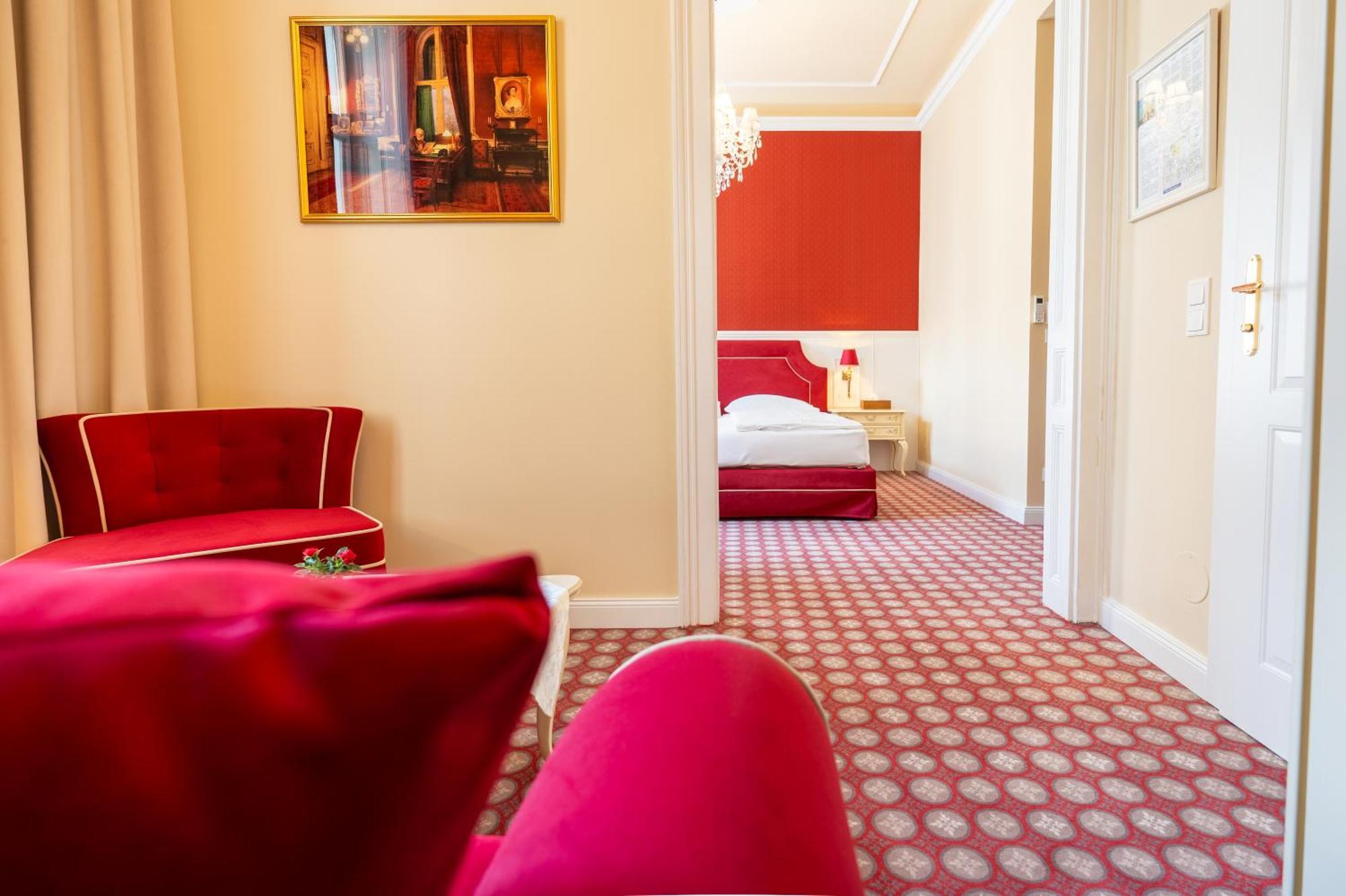 Aviano Boutique Hotel 4*