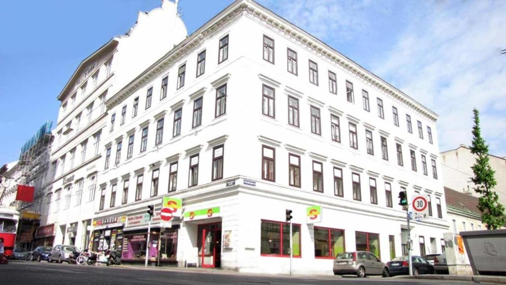 Walzerstadt Bed & Breakfast 3*