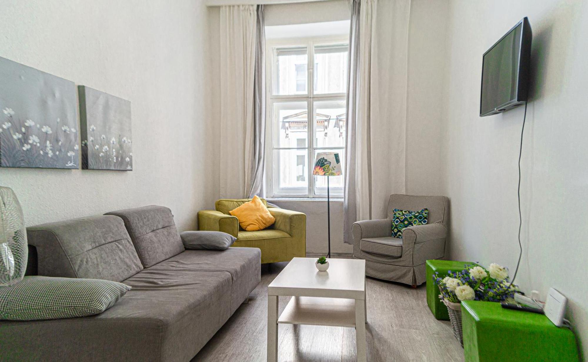 Trendy 1br & 1lr Near Rennweg, Great Links Apartment Vienna