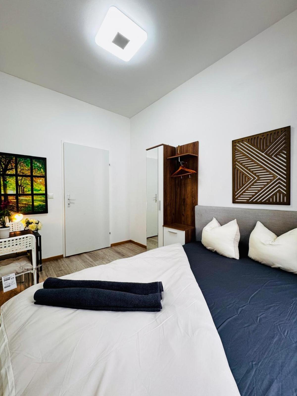 Apartment Stylish 4br Shared -10 Min Transport To Stadthalle *