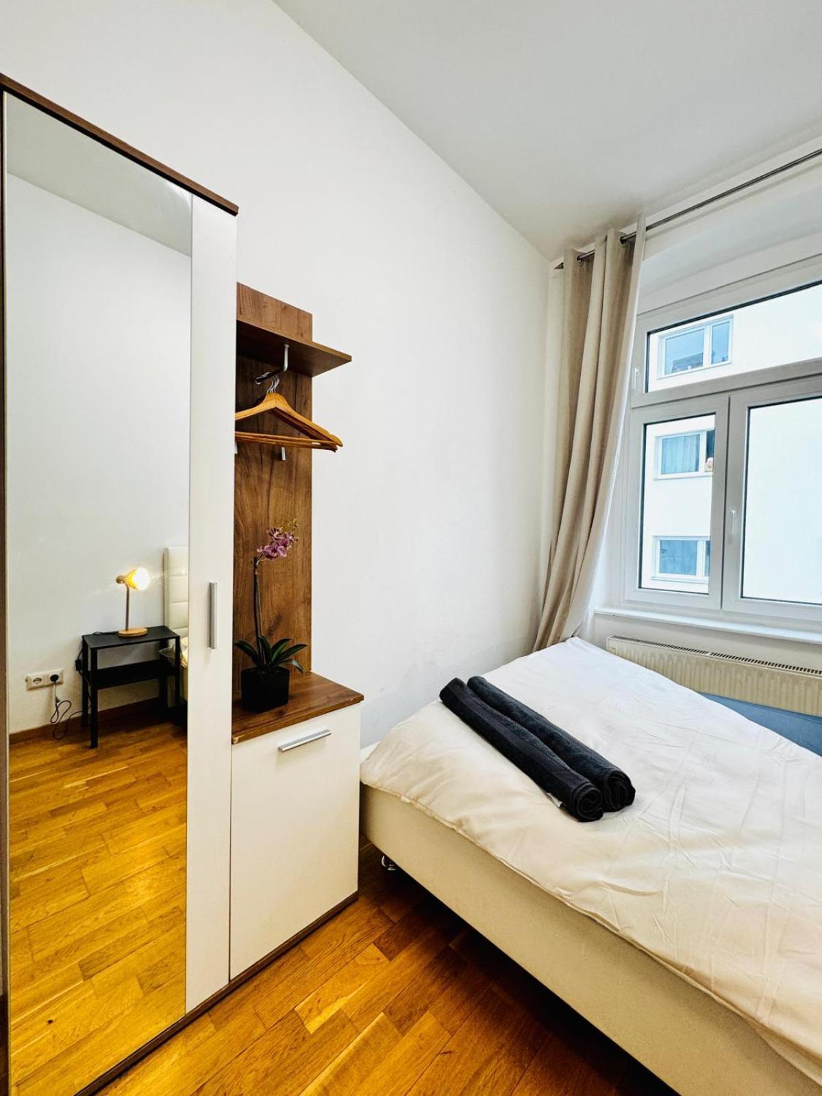 Apartment Stylish 4br Shared -10 Min Transport To Stadthalle Vienna