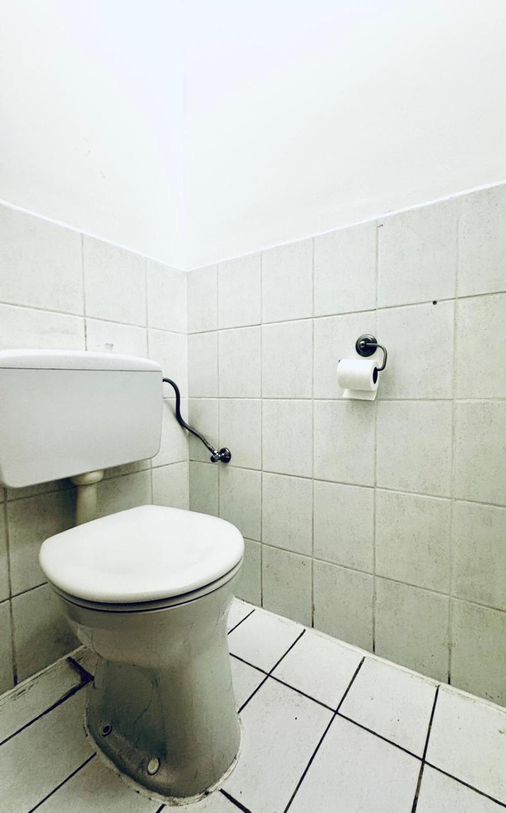 Apartment Stylish 4br Shared -10 Min Transport To Stadthalle