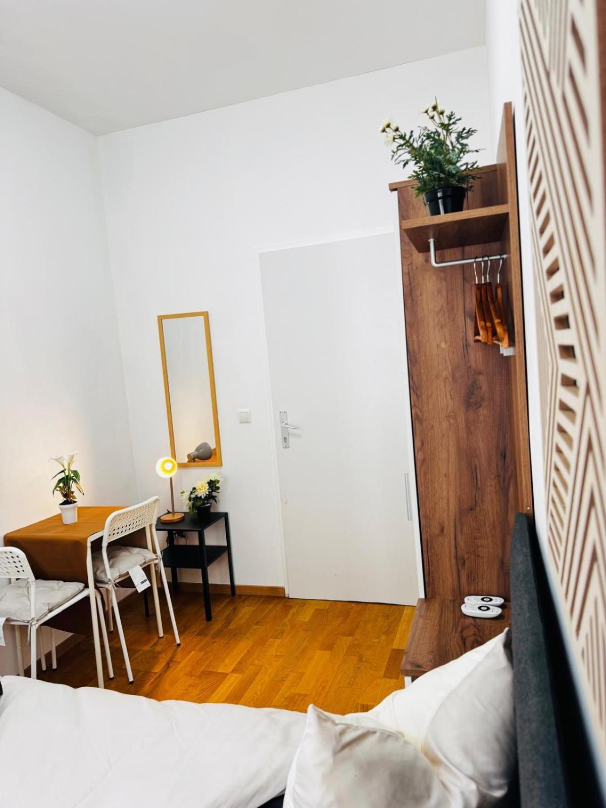 Apartment Stylish 4br Shared -10 Min Transport To Stadthalle Vienna