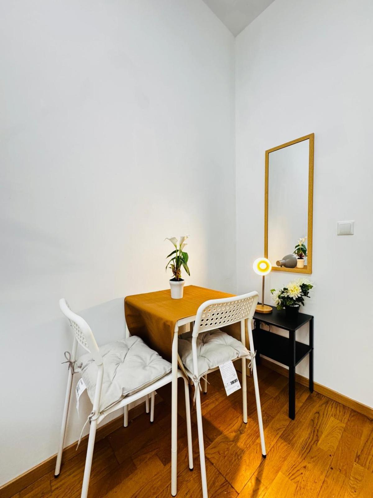 Apartment Stylish 4br Shared -10 Min Transport To Stadthalle