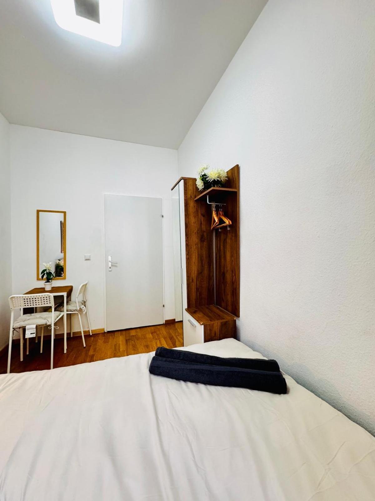 Stylish 4br Shared -10 Min Transport To Stadthalle *