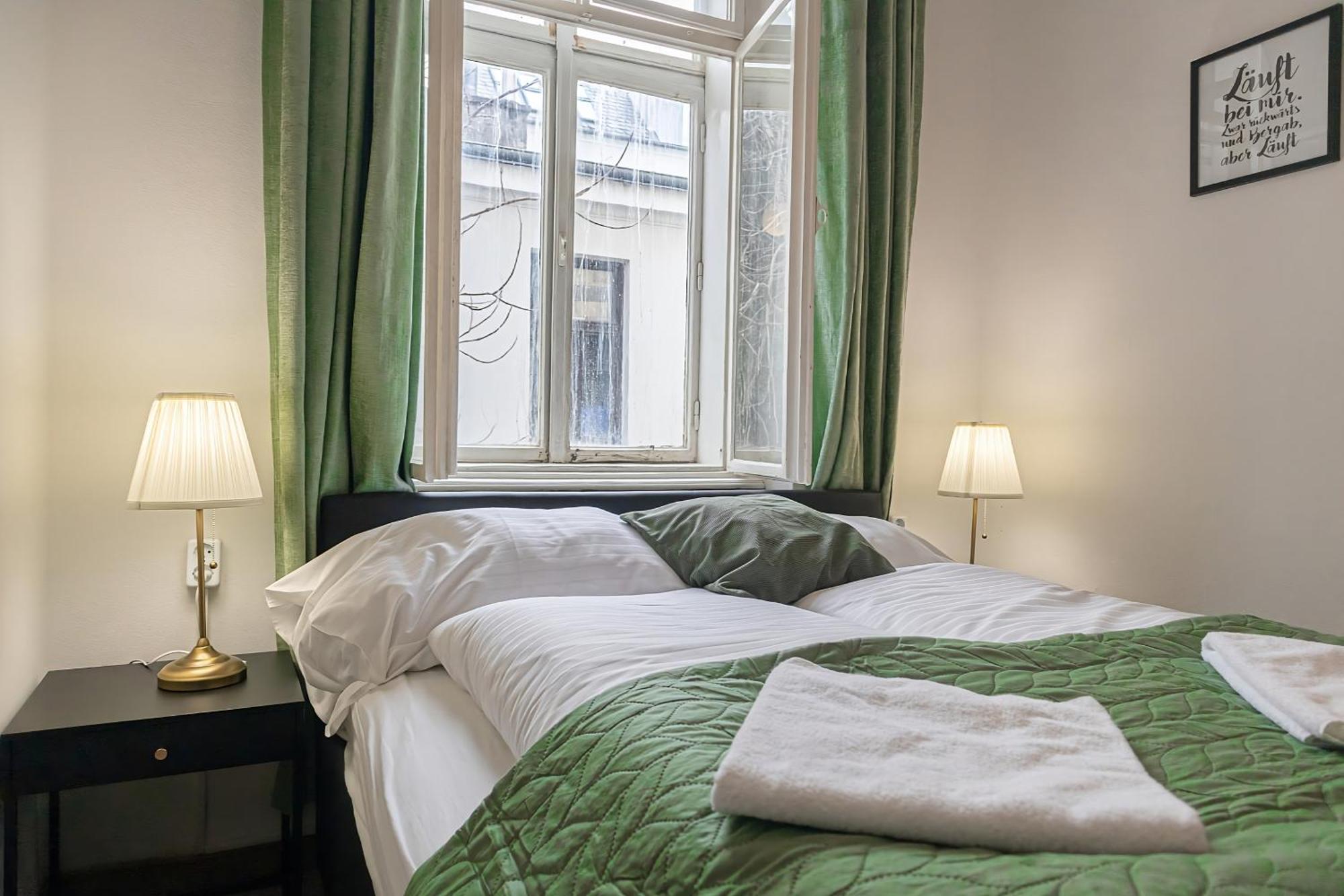 Very 4br Shared Ideal For Longstays, For 10p