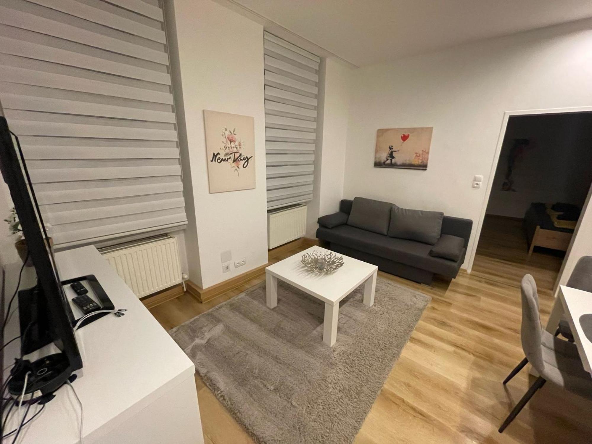 Apartment Modernes 60M2 Erdgeschoss Apartment Mit Gartenblick - Hundefreundlich Naehe Westbahnhof T5 *