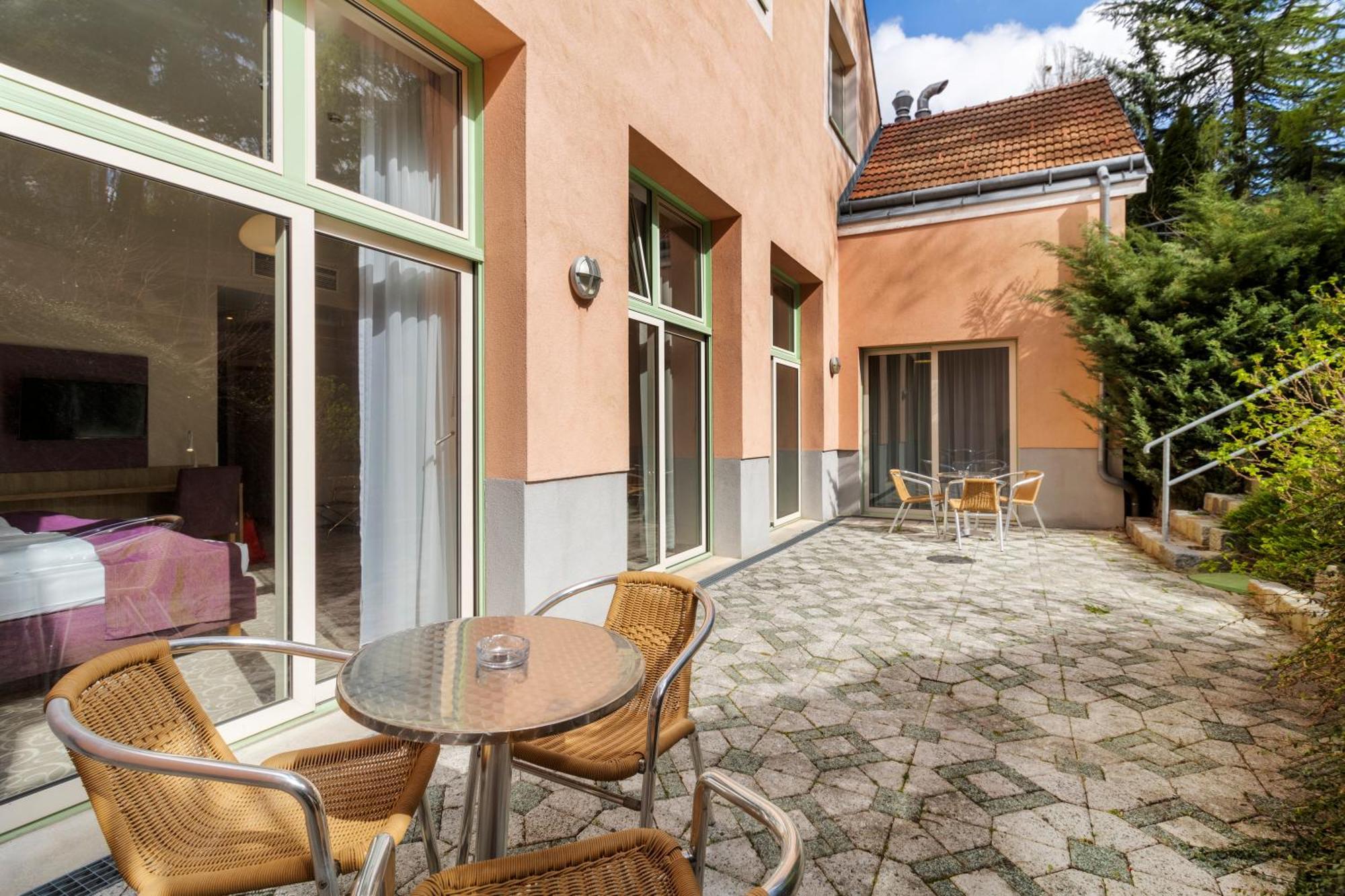 Hotel Schild 4*