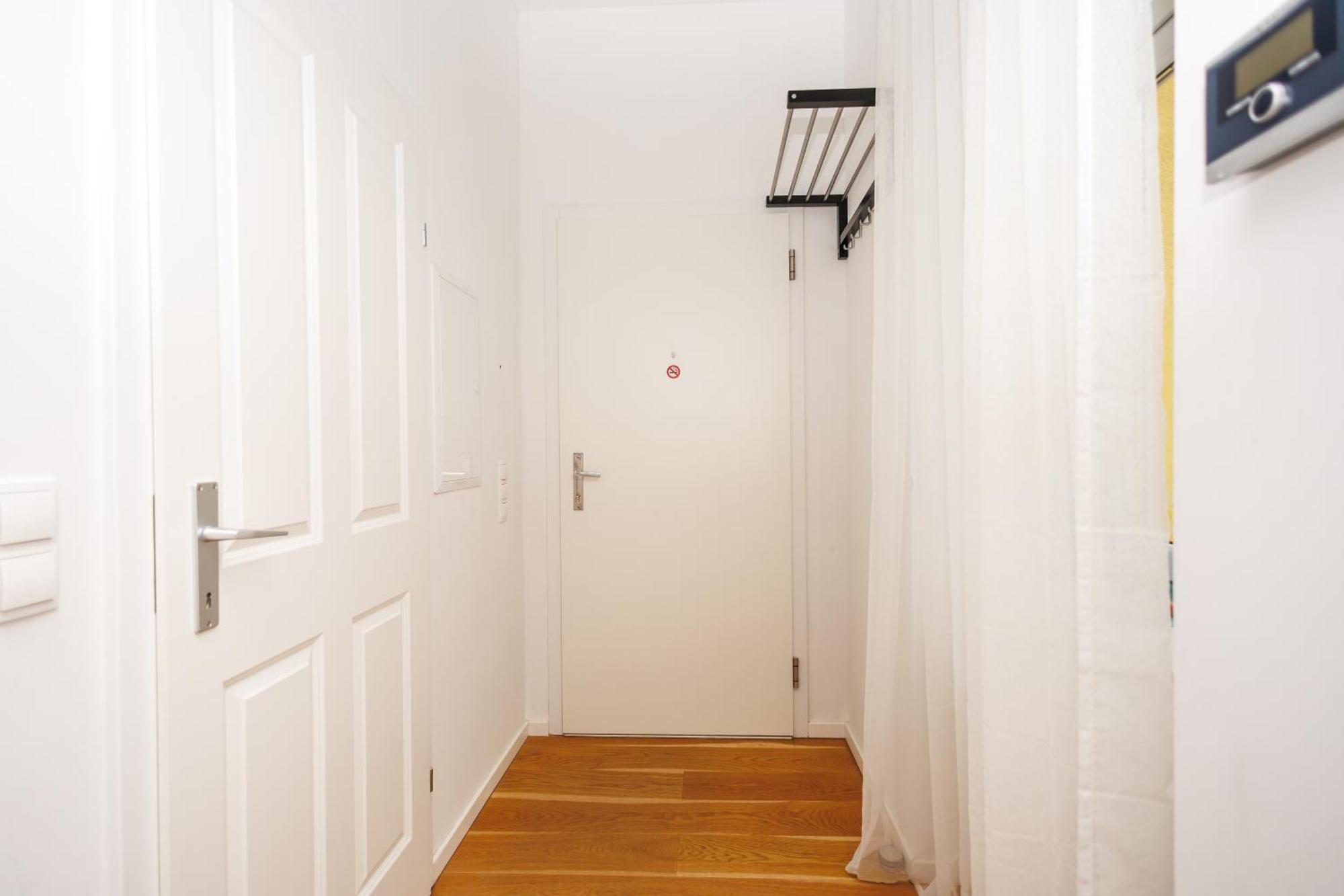 5 Beds 2 Bedrooms In Vienna's Heart Vienna