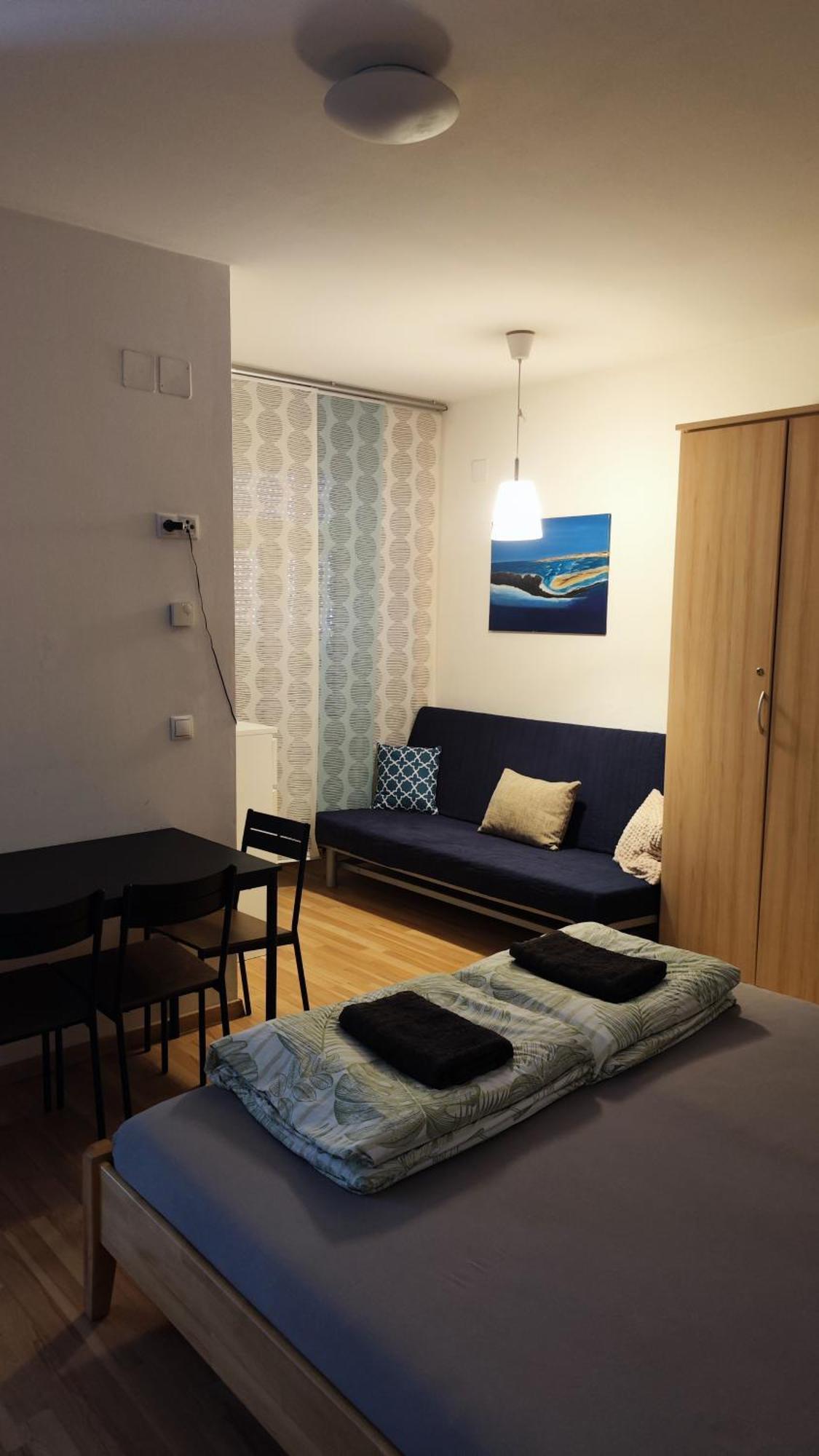 Apartment Youth Service