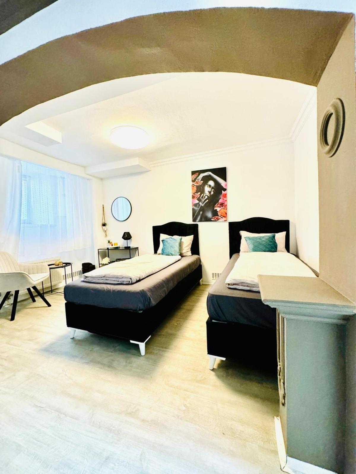 Apartment Very Spacious For Up To 7p With Great Location
