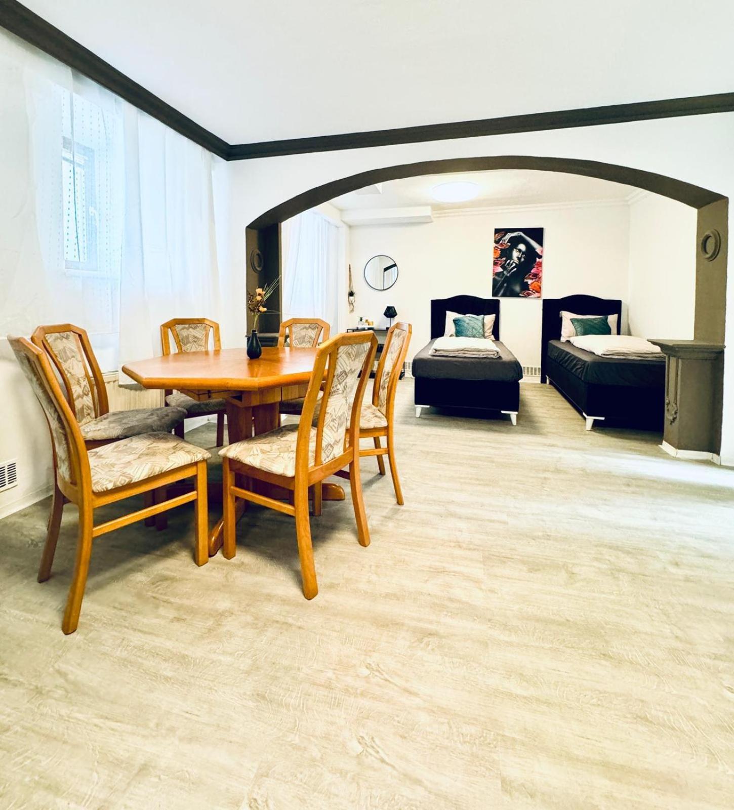 Apartment Very Spacious For Up To 7p With Great Location Vienna