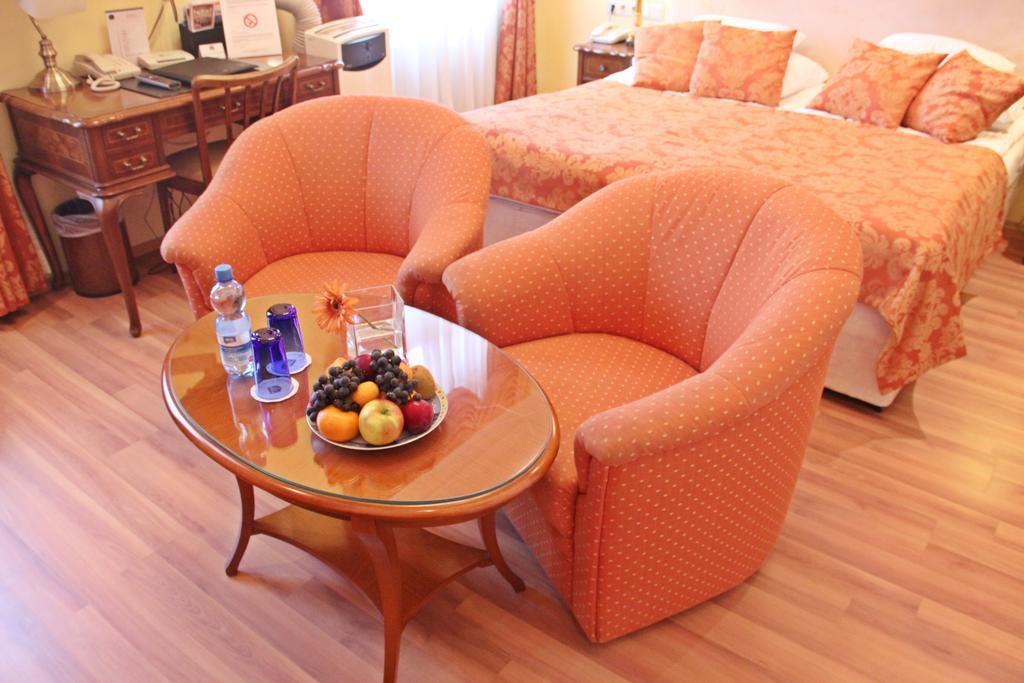 Hotel Arenberg Boutique Zentrum 4*