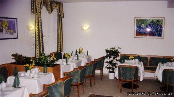 Schani Salon Hotel Vienna