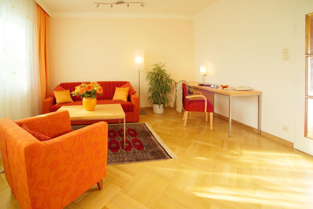 Strandhotel Alte Donau
