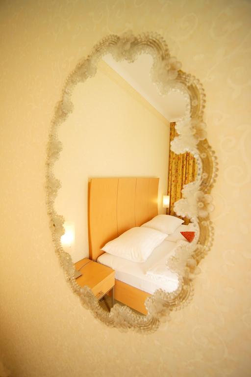 Hotel Strandhotel Alte Donau 4*
