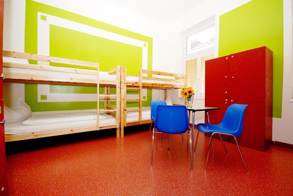 Hostel Westend *